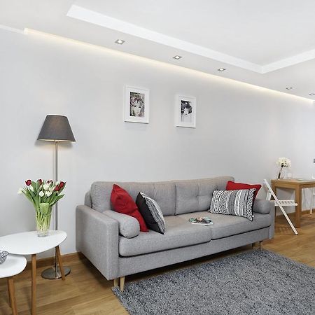 Apartment Powisle Solec Warschau Buitenkant foto